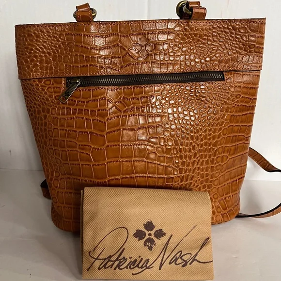 Patricia Nash Crocodile Style Backpack Leather handbag Patricia Nash Brown in Leather - 27110528 main image 3